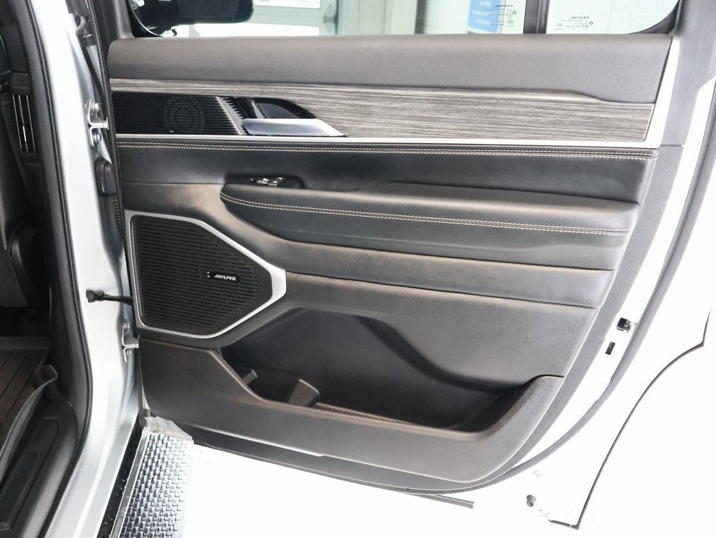 2022 Jeep Wagoneer Series II 4x4