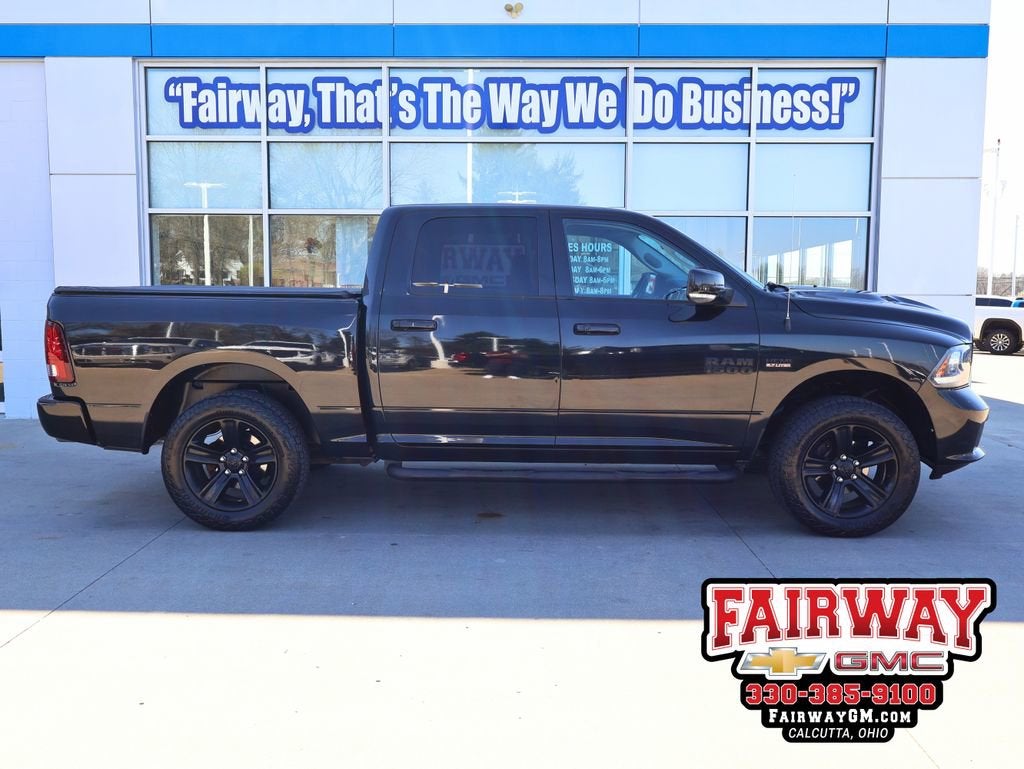 2017 RAM 1500 Night Crew Cab 4x4 5'7" Box