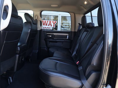 2017 RAM 1500 Night Crew Cab 4x4 5'7" Box