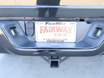 2017 RAM 1500 Night Crew Cab 4x4 5'7" Box