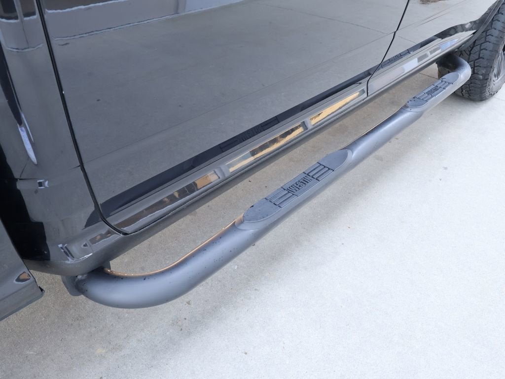 2017 RAM 1500 Night Crew Cab 4x4 5'7" Box