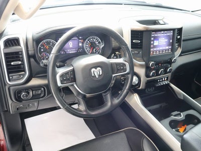 2020 RAM 1500 Laramie Crew Cab 4x4 5'7" Box