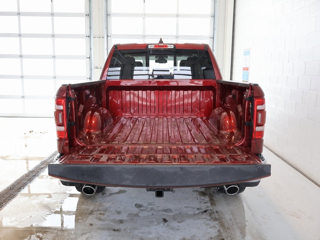 2020 RAM 1500 Laramie Crew Cab 4x4 5'7" Box