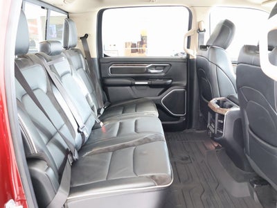2020 RAM 1500 Laramie Crew Cab 4x4 5'7" Box