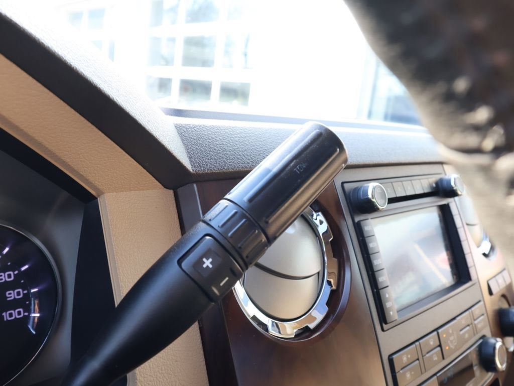 2011 Ford Super Duty F-350 SRW XL
