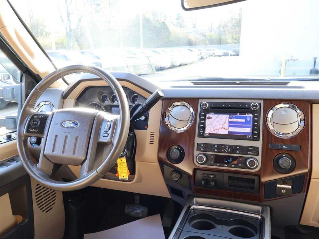 2011 Ford Super Duty F-350 SRW XL