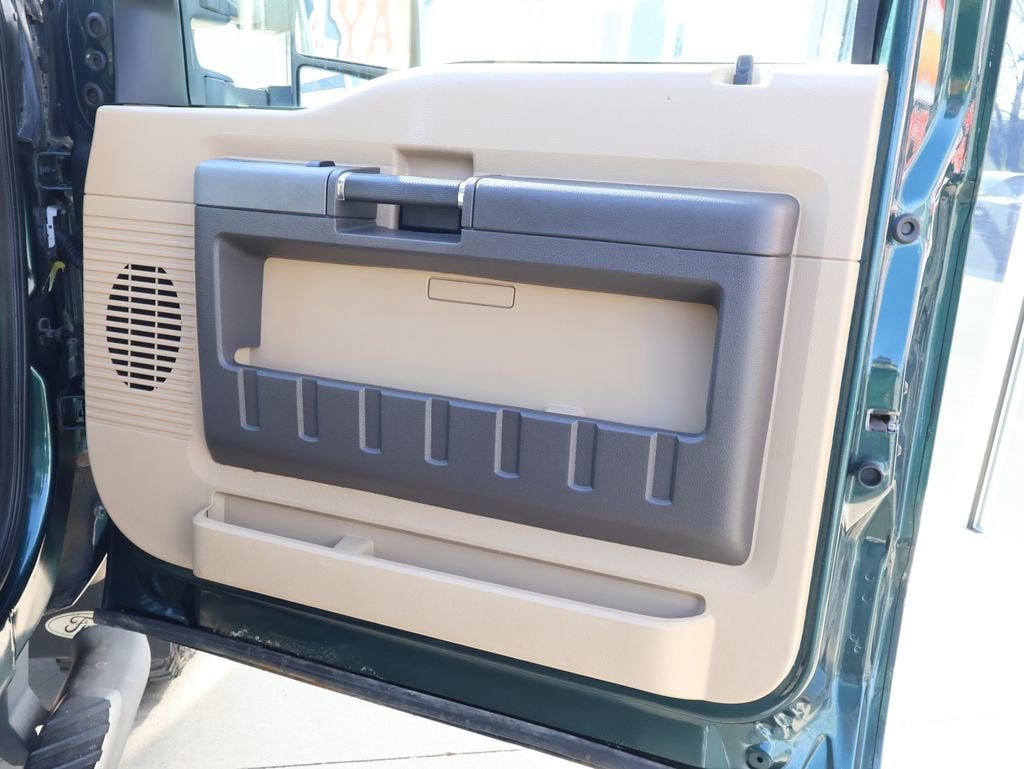 2011 Ford Super Duty F-350 SRW XL