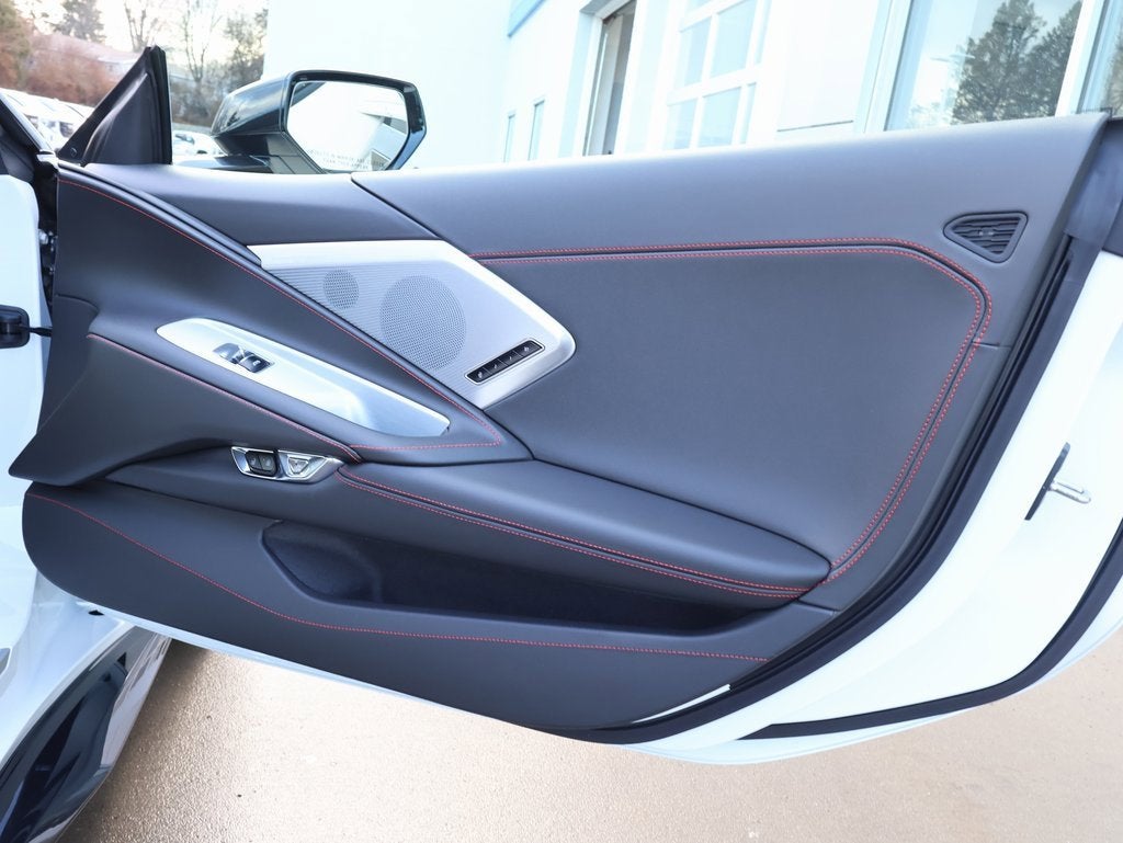 2026 Chevrolet Corvette E-Ray 2LZ