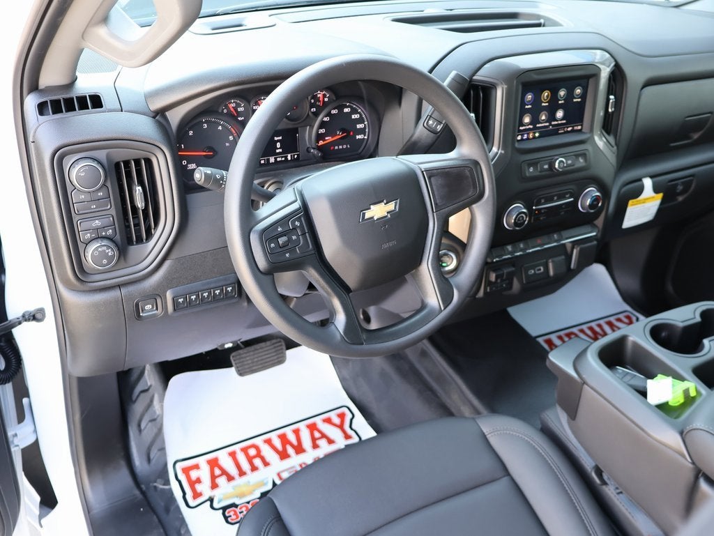 2025 Chevrolet Silverado 3500 HD Chassis Cab Work Truck