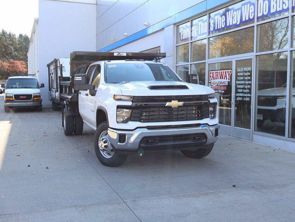 2025 Chevrolet Silverado 3500 HD Chassis Cab Work Truck