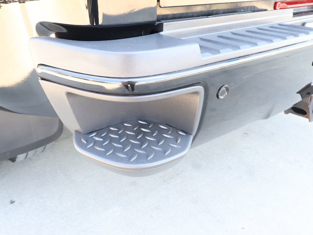 2017 Chevrolet Silverado 3500 HD High Country