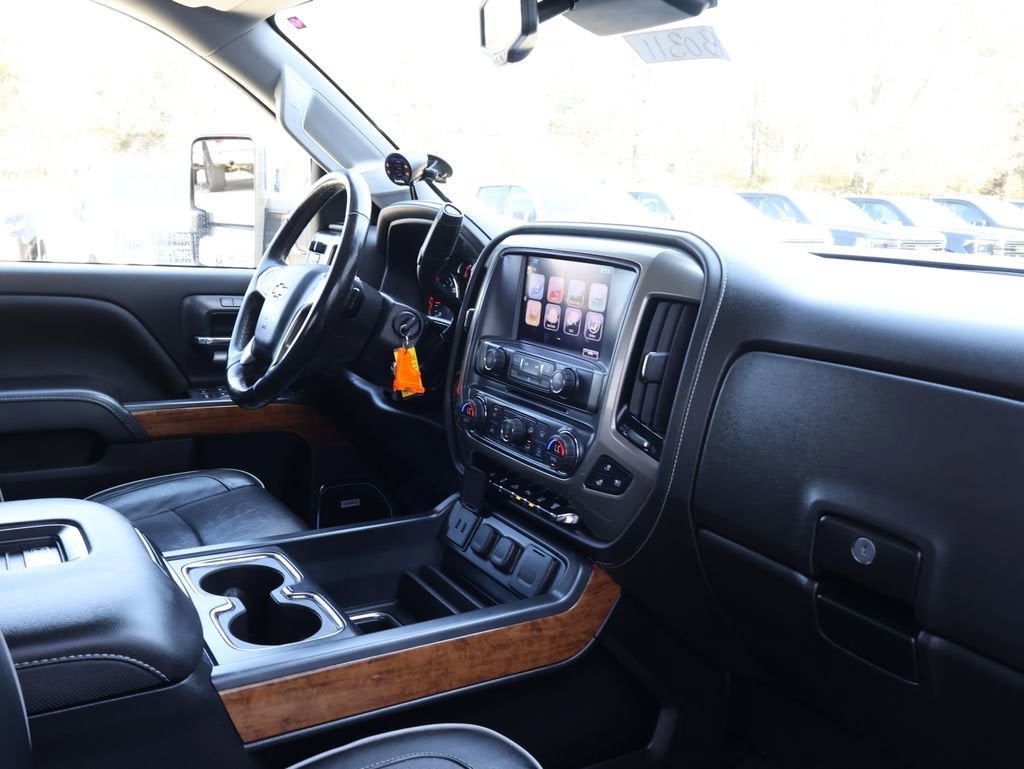 2017 Chevrolet Silverado 3500 HD High Country