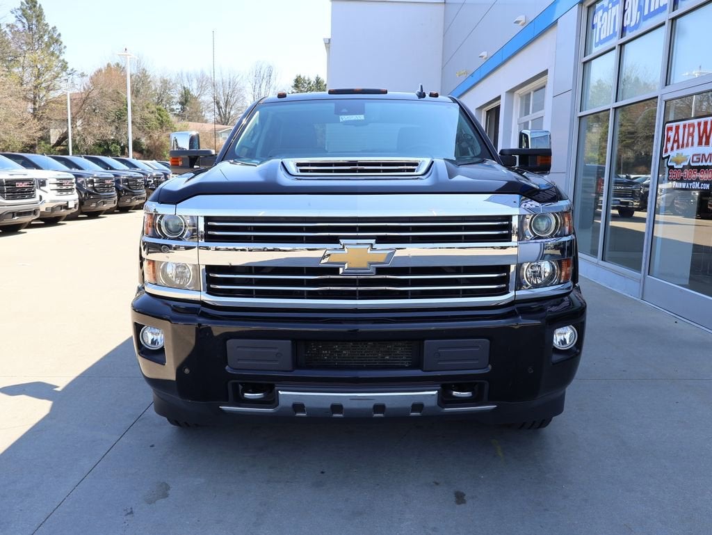 2017 Chevrolet Silverado 3500 HD High Country