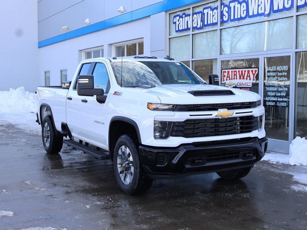 2026 Chevrolet Silverado 2500 HD Custom