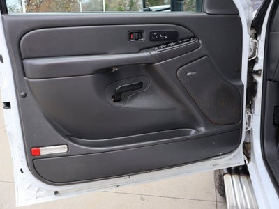 2003 Chevrolet Silverado 2500 HD LS