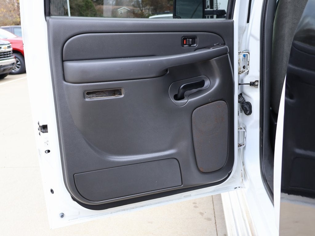 2003 Chevrolet Silverado 2500 HD LS