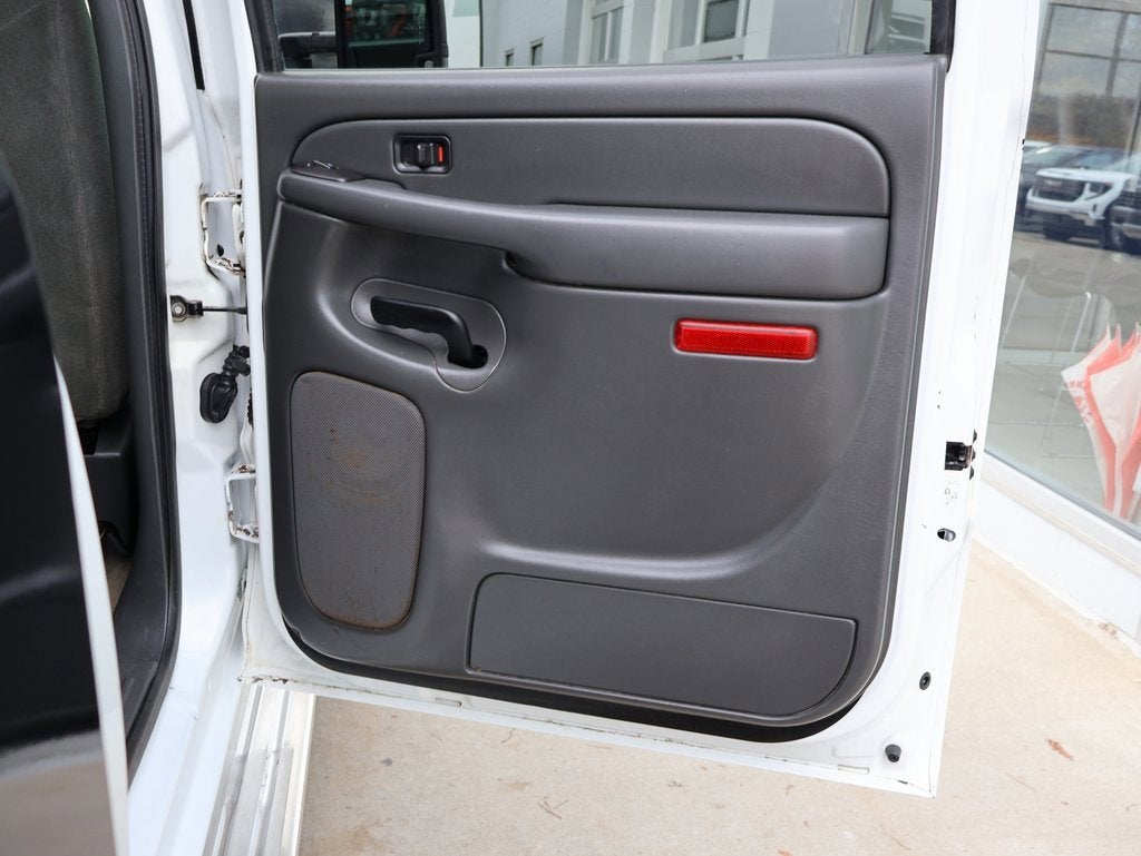 2003 Chevrolet Silverado 2500 HD LS