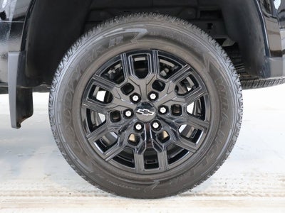 2025 Chevrolet Colorado WT/LT