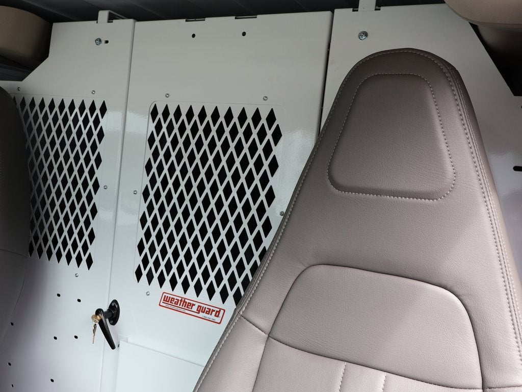 2025 Chevrolet Express Cargo 3500 WT