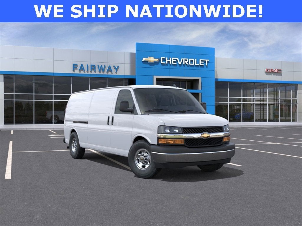 2025 Chevrolet Express Cargo 3500 WT