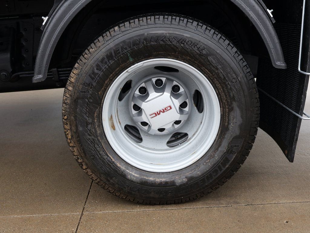 2026 GMC Sierra 3500 HD Chassis Cab Pro