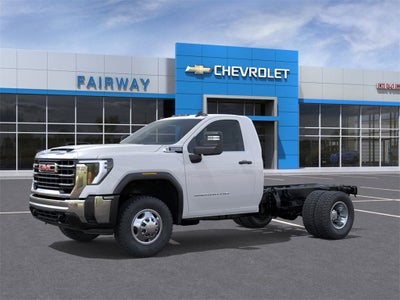 2026 GMC Sierra 3500 HD Chassis Cab Pro