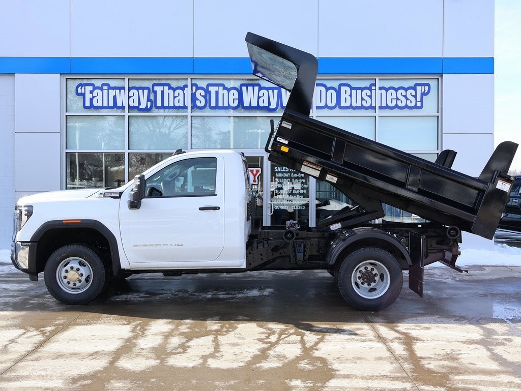 2026 GMC Sierra 3500 HD Chassis Cab Pro