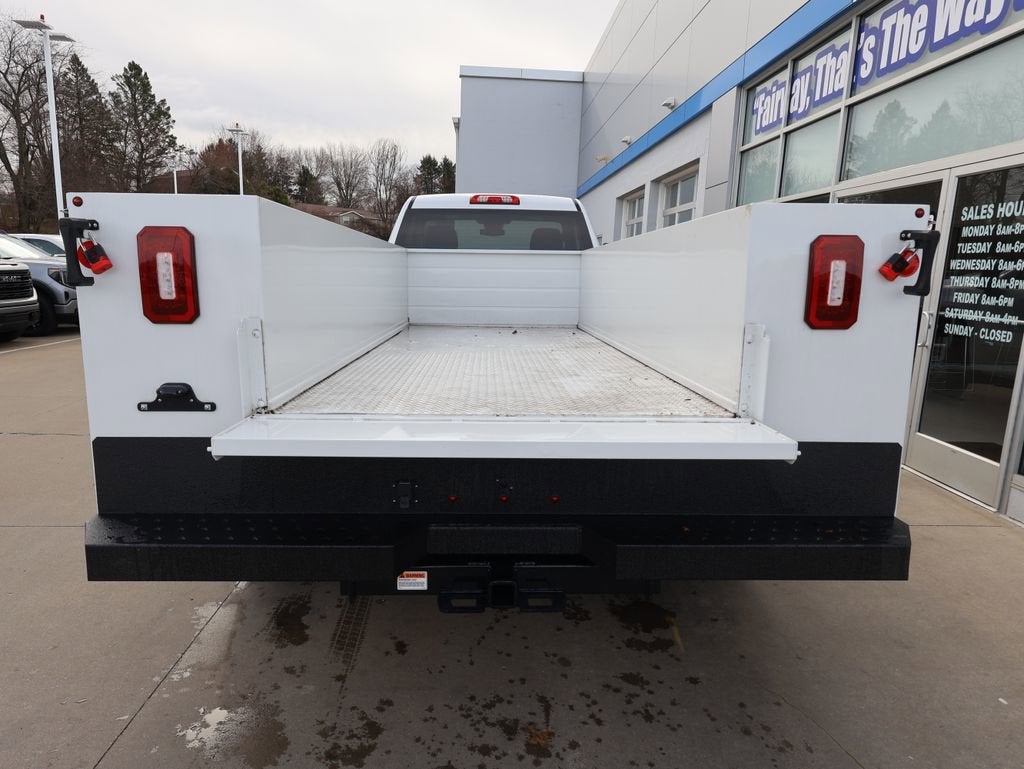 2026 GMC Sierra 3500 HD Chassis Cab Pro