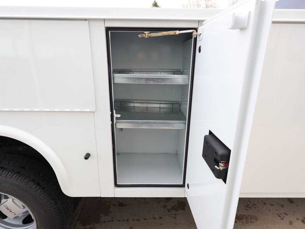 2026 GMC Sierra 3500 HD Chassis Cab Pro