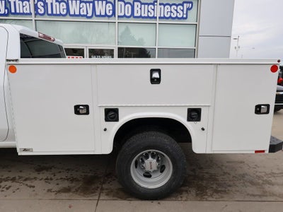 2026 GMC Sierra 3500 HD Chassis Cab Pro