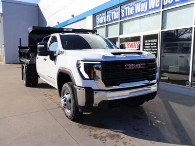 2026 GMC Sierra 3500 HD Chassis Cab Pro