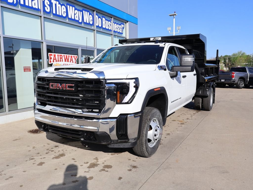 2026 GMC Sierra 3500 HD Chassis Cab Pro
