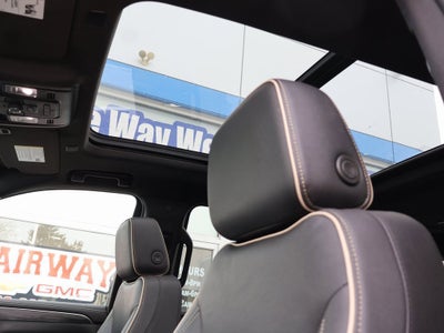 2023 GMC Yukon XL SLT