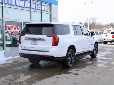 2023 GMC Yukon XL SLT