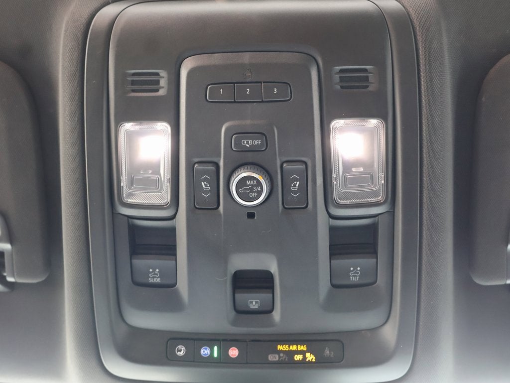 2023 GMC Yukon XL SLT