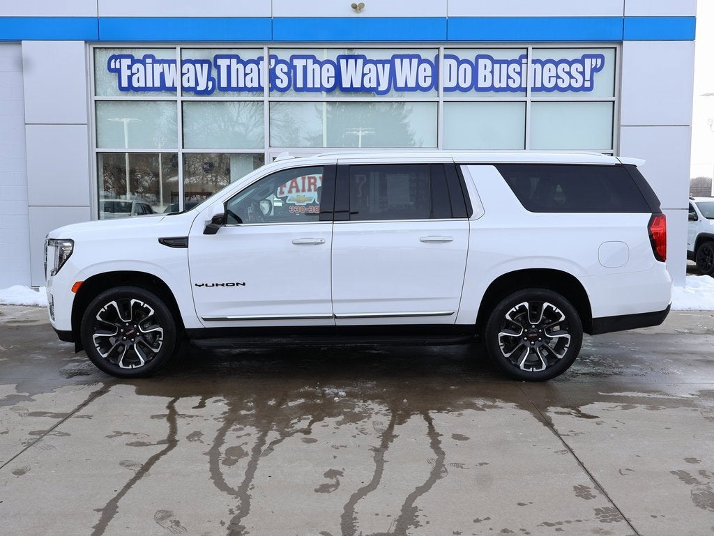 2023 GMC Yukon XL SLT