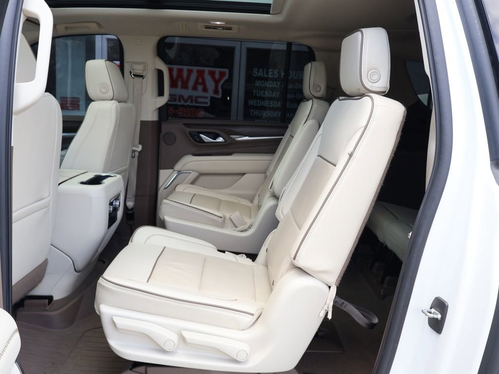 2022 GMC Yukon XL Denali