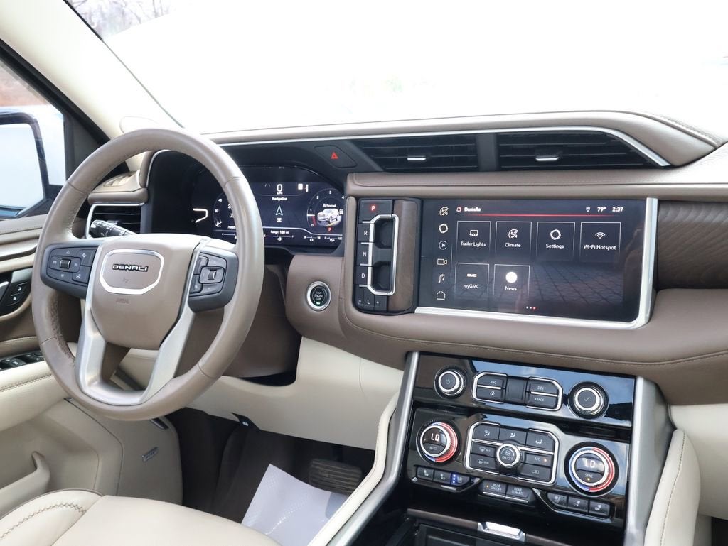 2022 GMC Yukon XL Denali