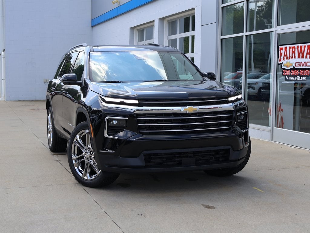2025 Chevrolet Traverse LT