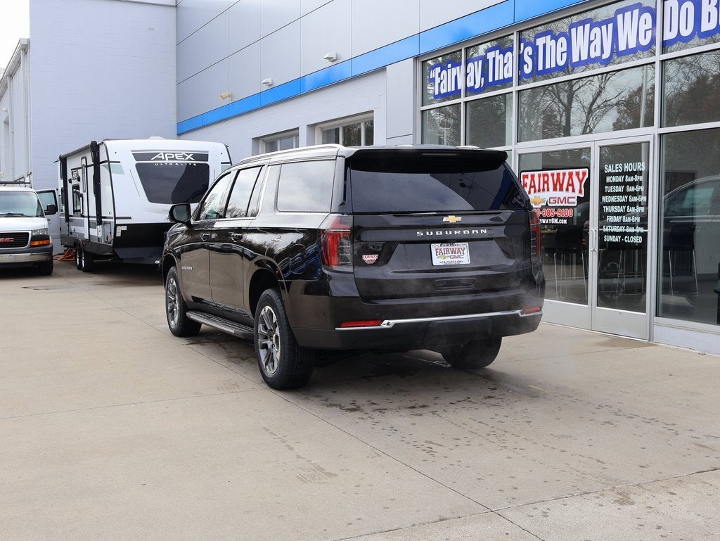 2026 Chevrolet Suburban LS