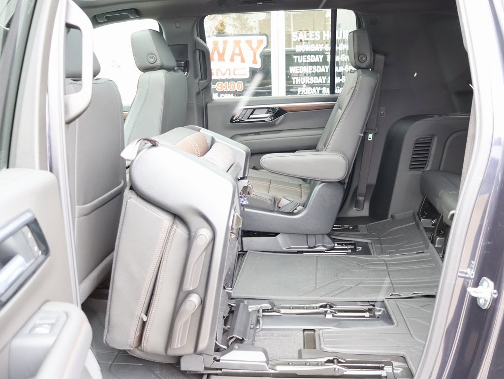 2025 Chevrolet Suburban High Country