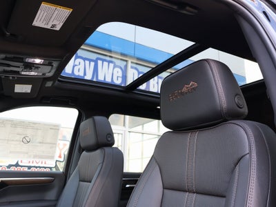 2025 Chevrolet Suburban High Country