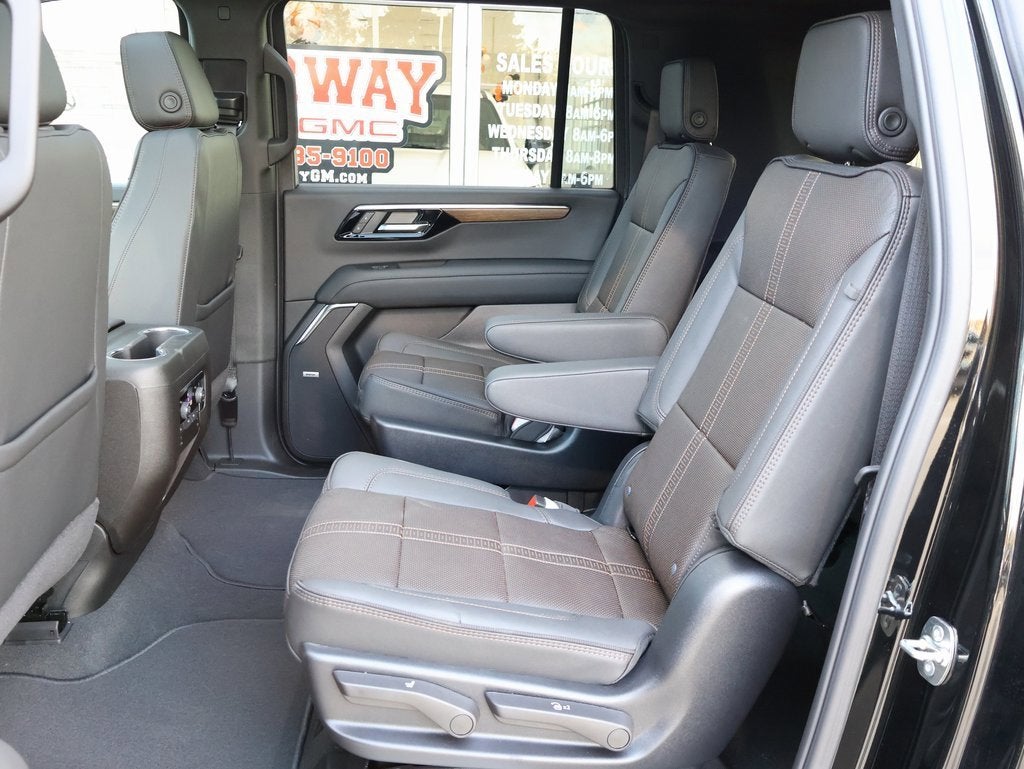 2025 Chevrolet Suburban High Country