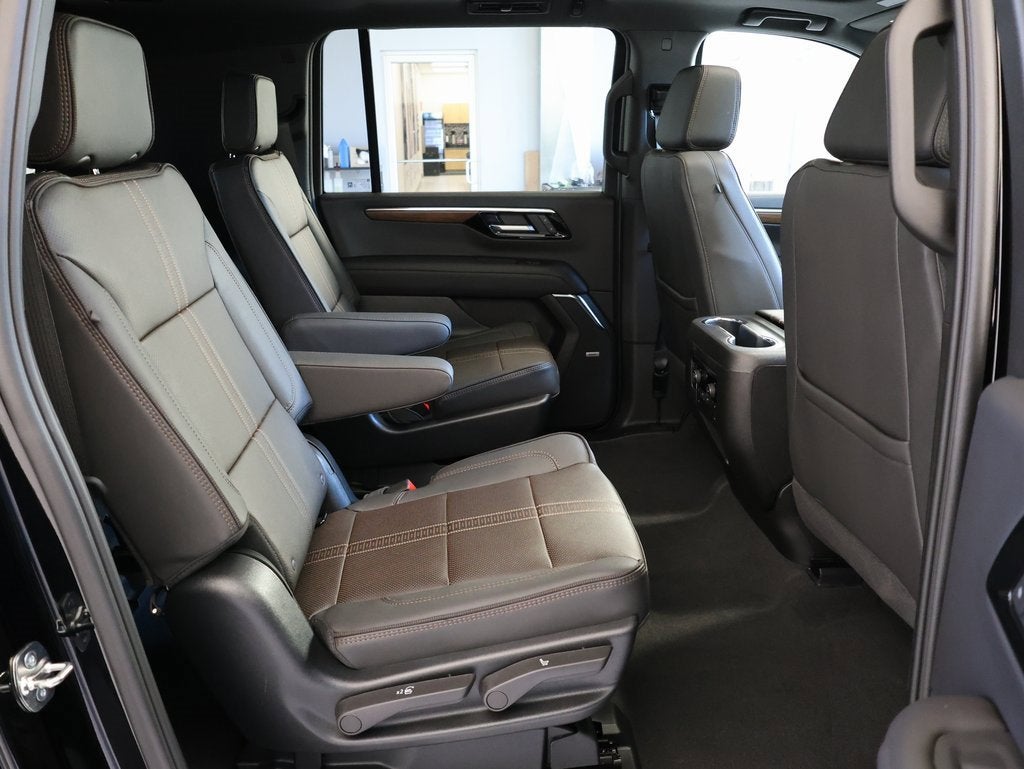 2025 Chevrolet Suburban High Country