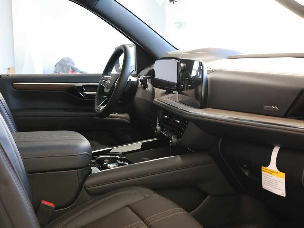 2025 Chevrolet Suburban High Country