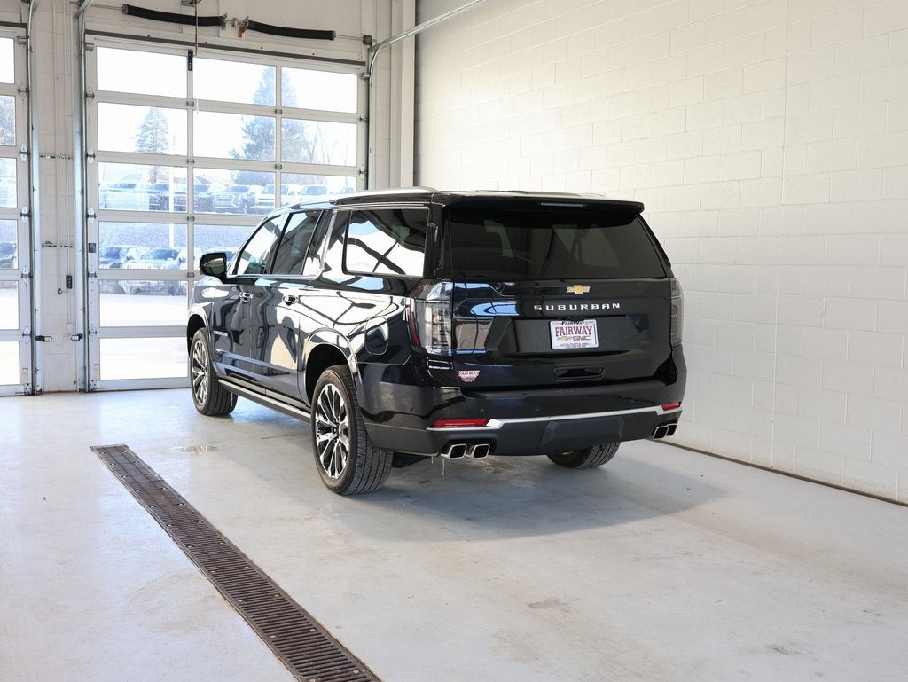 2025 Chevrolet Suburban High Country