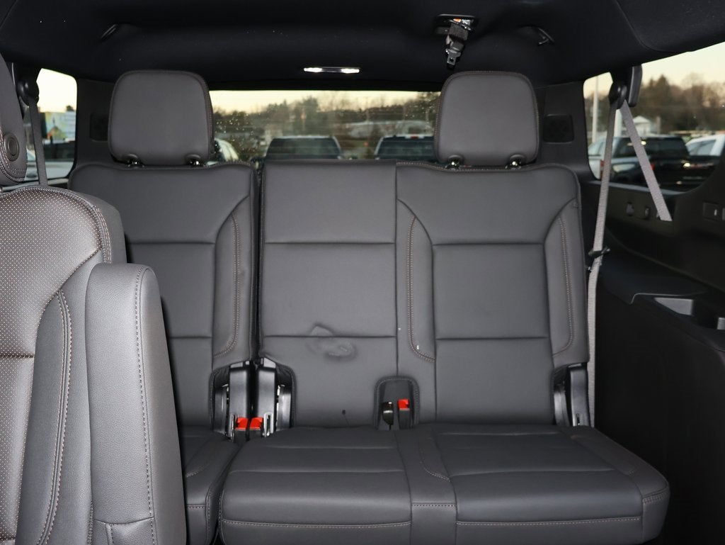 2025 Chevrolet Suburban High Country