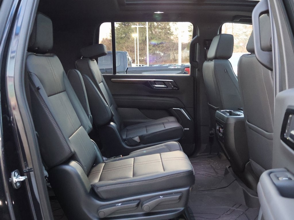 2025 Chevrolet Suburban High Country