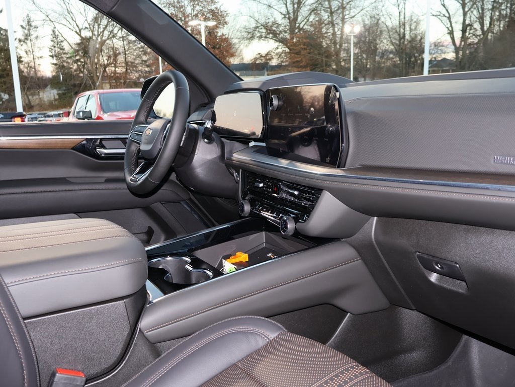 2025 Chevrolet Suburban High Country