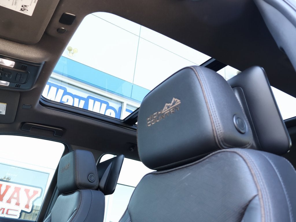 2024 Chevrolet Suburban High Country